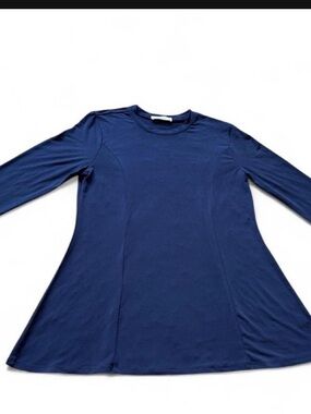 Zenana Outfitters Navy Long-Sleeve